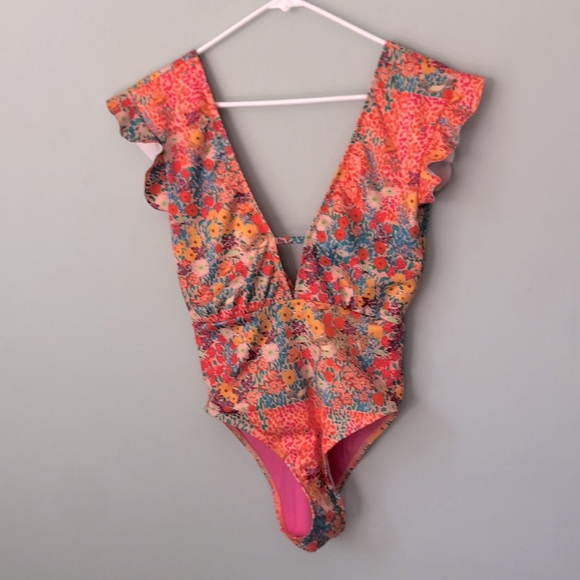 BETH RICHARDS X ROOPA SOPHIA ONE PIECE - PINK GARDEN - Picture 4 of 7